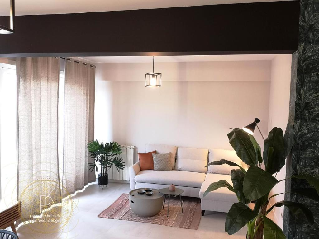 Carre D'or Vue Sur Mer Apartment
